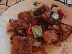 赣南小炒鱼-客家大院·非遗赣南客家菜(郁孤台店)