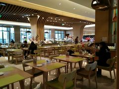 -苏州汇融广场假日酒店