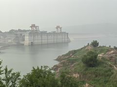 -黄河小浪底水利枢纽风景区