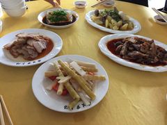 -荣生萝卜汤饭店