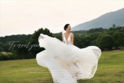 -雪中彩影婚纱摄影·微光艺术中心