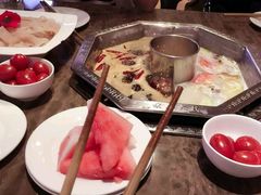 -佬土鹅肠火锅(中建大观店)