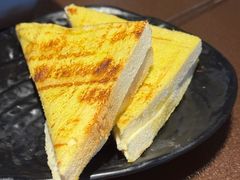 -曼听小寨海鲜烧烤·大连辣炒大王(盖州街店)