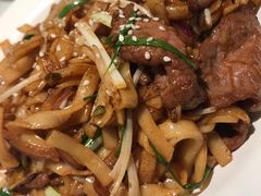 干炒牛河-新大咀港式茶餐厅(宝山万达店)