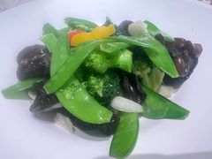 -大树餐厅(环球港店)