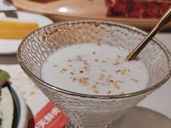-左庭右院鲜牛肉火锅(金山万达店)