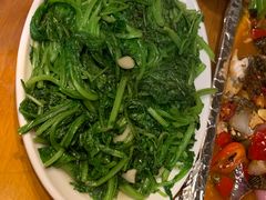 -小厨子私房菜·云南美食店