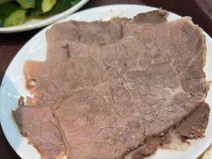 -伊京轩兰州牛肉面(闹市口店)