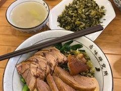 -狮头牌卤味研究所·卤味饭(花城汇南区店)