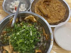 -柳州肥姨妈大骨螺蛳粉(曹路店)