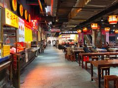 -水街美食城(泛宇邕江一品店)