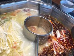 鸳鸯锅-佬土鹅肠火锅(扬中步行街店)