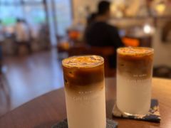 -Café Monson