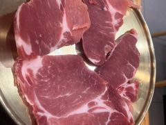 -臻牛烤肉