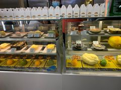 面包甜点陈列柜-猫王榴莲世家(三里屯SOHO商场店)