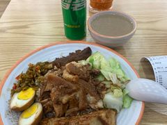 -瑞霖·隆江猪脚饭
