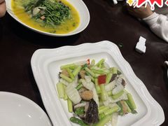 -翠山·映月湖景餐厅(映月湖公园店)