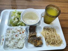 -勐巴拉娜西大剧院