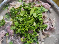 -小杨翘脚牛肉