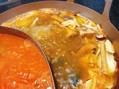 -一善菌·云南菌汤·云南菜(银泰城店)