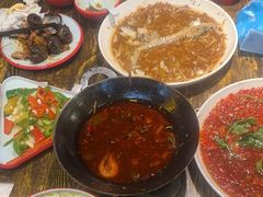 -老闵田螺馆·南昌市井菜·特色小吃(总店)