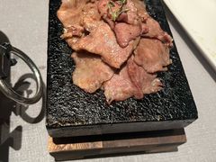 -左庭右院鲜牛肉火锅黑金店(陆家嘴中心店)