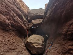 -天山神秘大峡谷