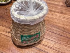 -云阿蛮云南生烫牛肉米线(奉贤路店)