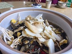 -东巴谷野生菌火锅餐厅