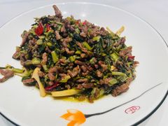 雪菜牛肉丝-食光慢宴·安吉土菜馆