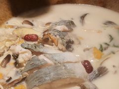 -滇小鱼·云南野生菌火锅(上杭路店)