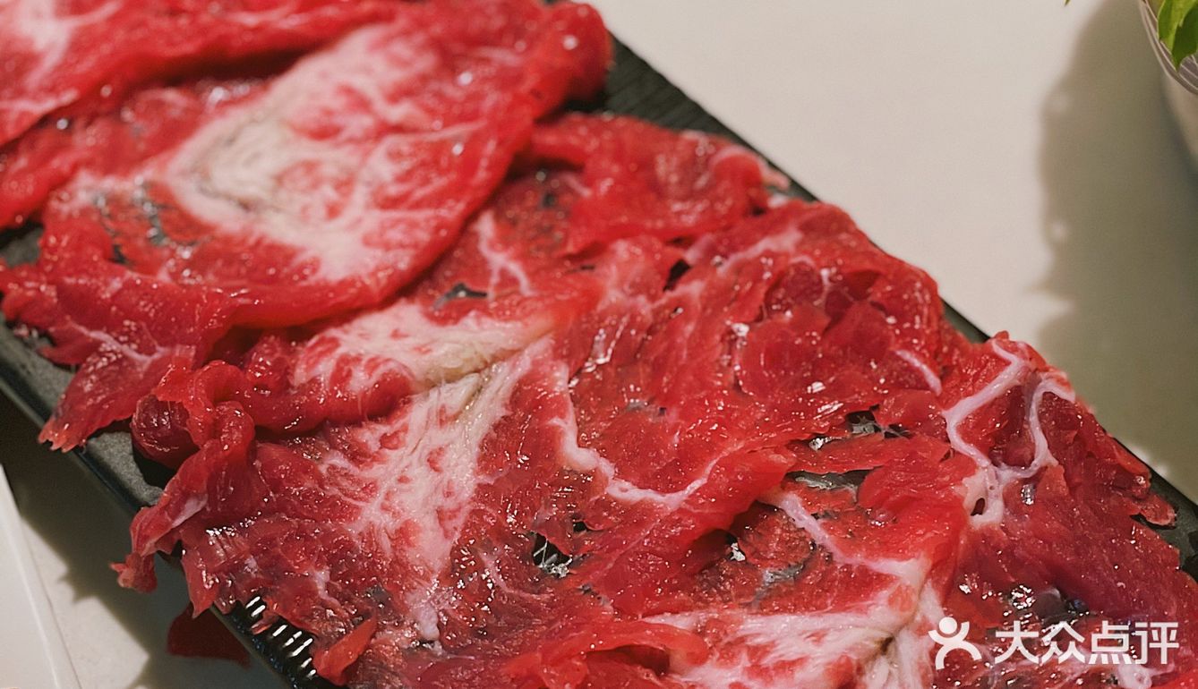 高品质鲜切牛羊肉火锅人均不到100你敢信⁉️吃肉吃到撑可太爽叻