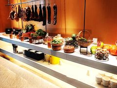 -鱼鲜饭香·招牌汽锅剁椒鱼头王