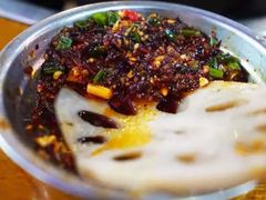 -泸州酸菜豆花火锅川师店