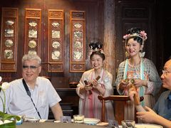 -绿岛国际酒店·海鲜酒楼(八七路店)