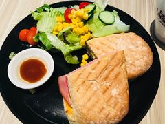 -必胜客(八一店)