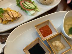 -上海和平饭店维克多咖啡厅 Victor's