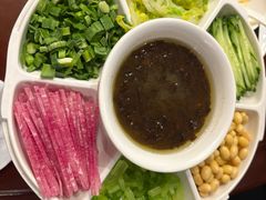 老北京炸酱面-大鸭梨烤鸭(金色漫香店)
