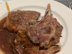 三文鱼-广州中心皇冠假日酒店-环市食坊·海鲜自助餐厅