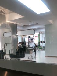 -形象革命造型·护肤Hair Studio