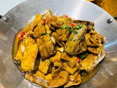 -黄泥岗·地道湖北菜(奥特莱斯店)