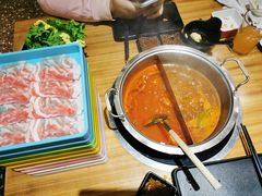 鸳鸯锅-水林间·寿喜烧自助(仙林金鹰店)