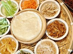 -包整·丝娃娃(一览甲秀楼风景店)