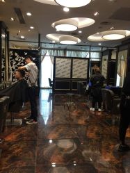 点击看大图 -八佰伴8008星级形象店