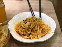 秘制凉皮-焦记老潼关肉夹馍(东五路店)