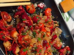 -巴厘龙虾·榜首油焖大虾(音乐学院·沿江酒馆店)