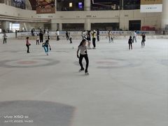 -世纪星滑冰俱乐部(万象城店)