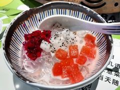 水果椰奶冰粉-淘蛙(广州荔胜广场店)