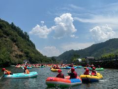 -龙井峡漂流