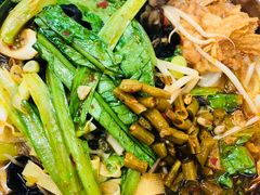 -红鼻子桂林米粉(金唐新光界店)